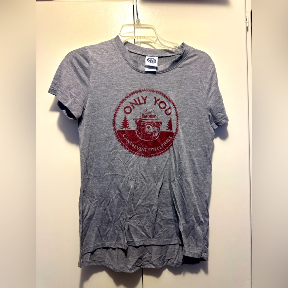 Smokey bear tshirt